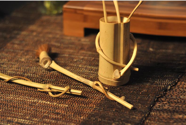 Bamboo-Wood Tea Set