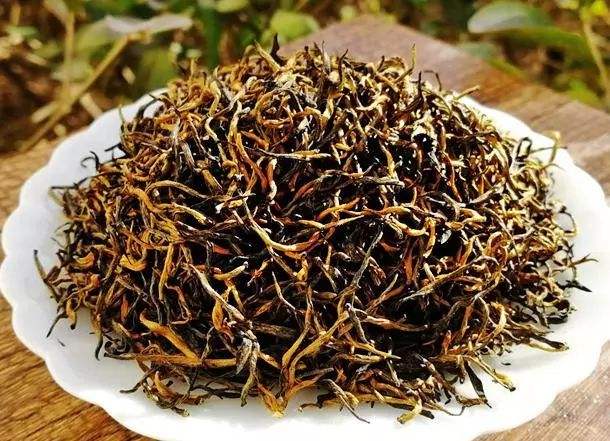 Lingering Taste of Famous Teas - Black Tea