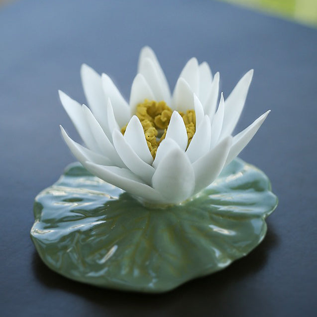 Lotus Flower And Leaf Porcelain Tea Pet