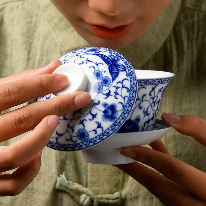 Blue &amp; White Porcelain Flower Gaiwan