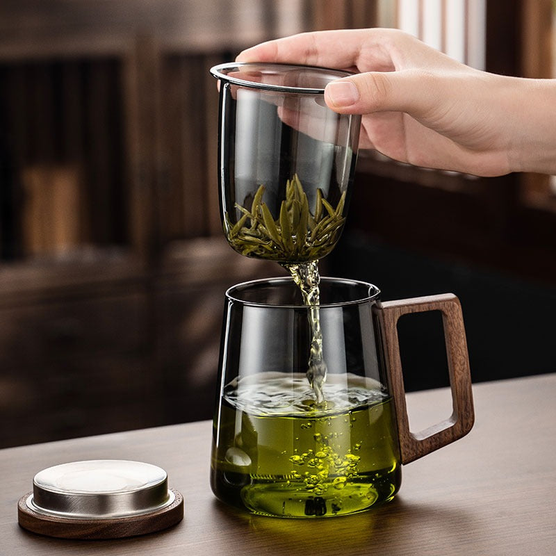 Glass Tea Cup With Mountain Infuser – Umi Tea Sets