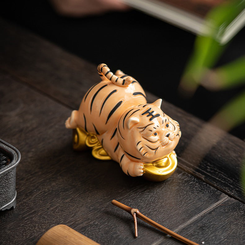 Auspicious Tiger Ceramic Tea Pet