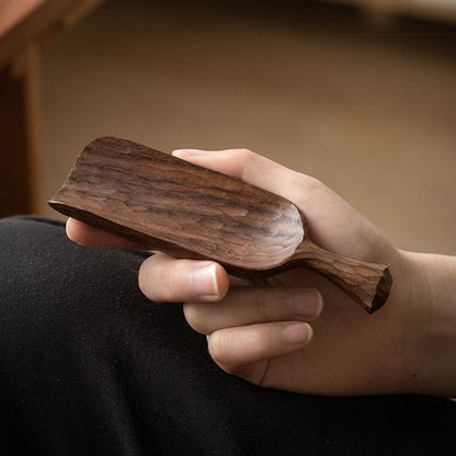 Hand Carved Walnut Cha He Tea Holder