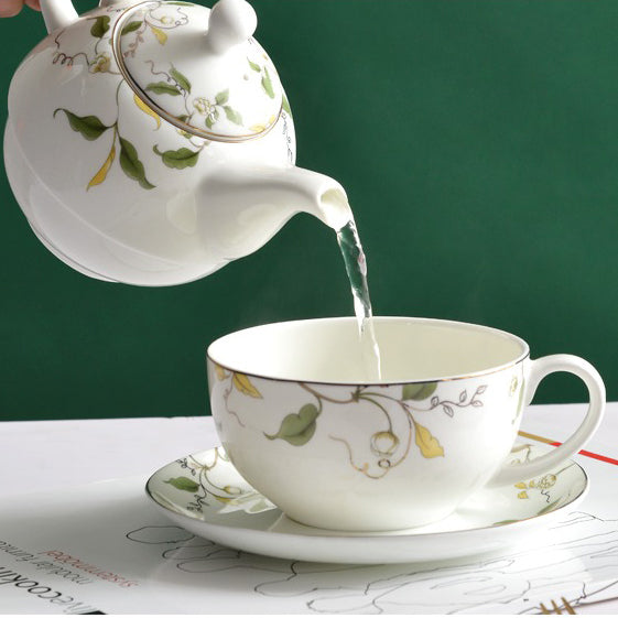 Floral Leaf Chinese Tea Cup With Lid And Saucer – Umi Tea Sets