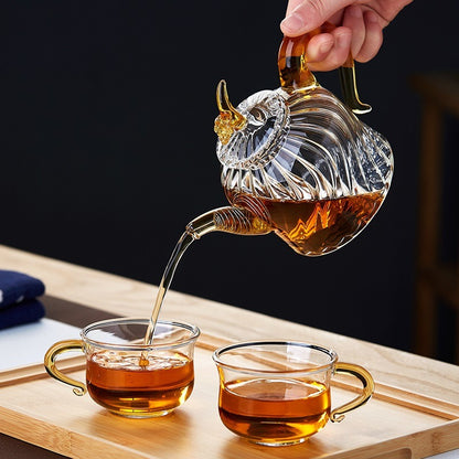 Glass Teapot With Lines And Leaf