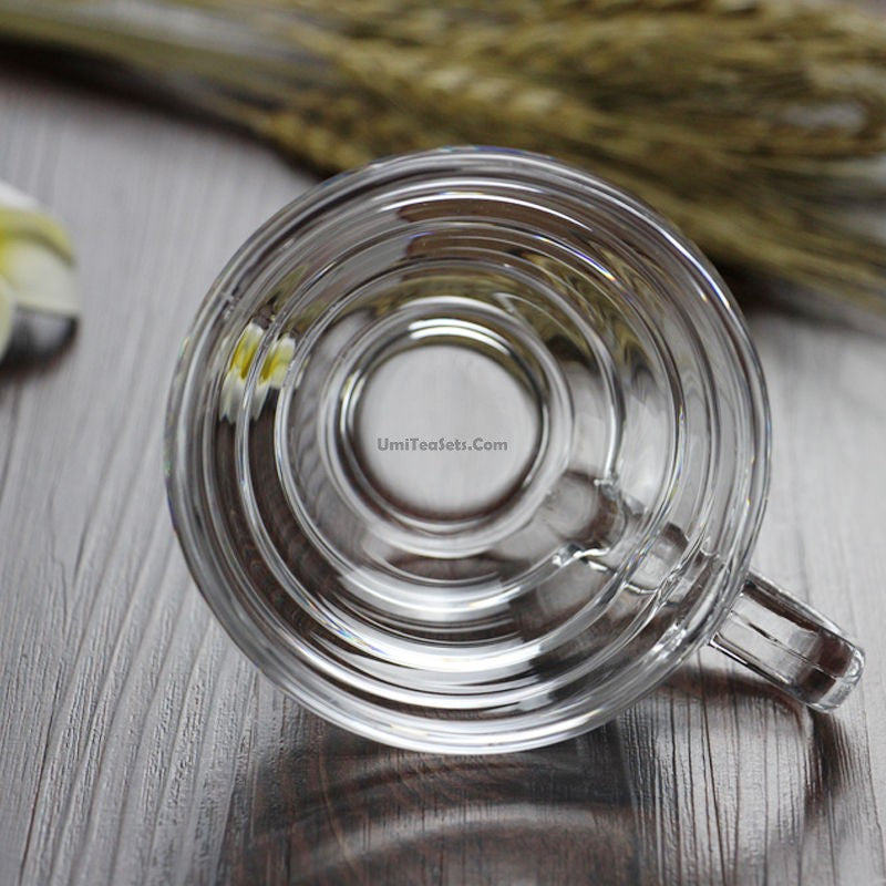 Spiral Shaped Glass Tea Mug